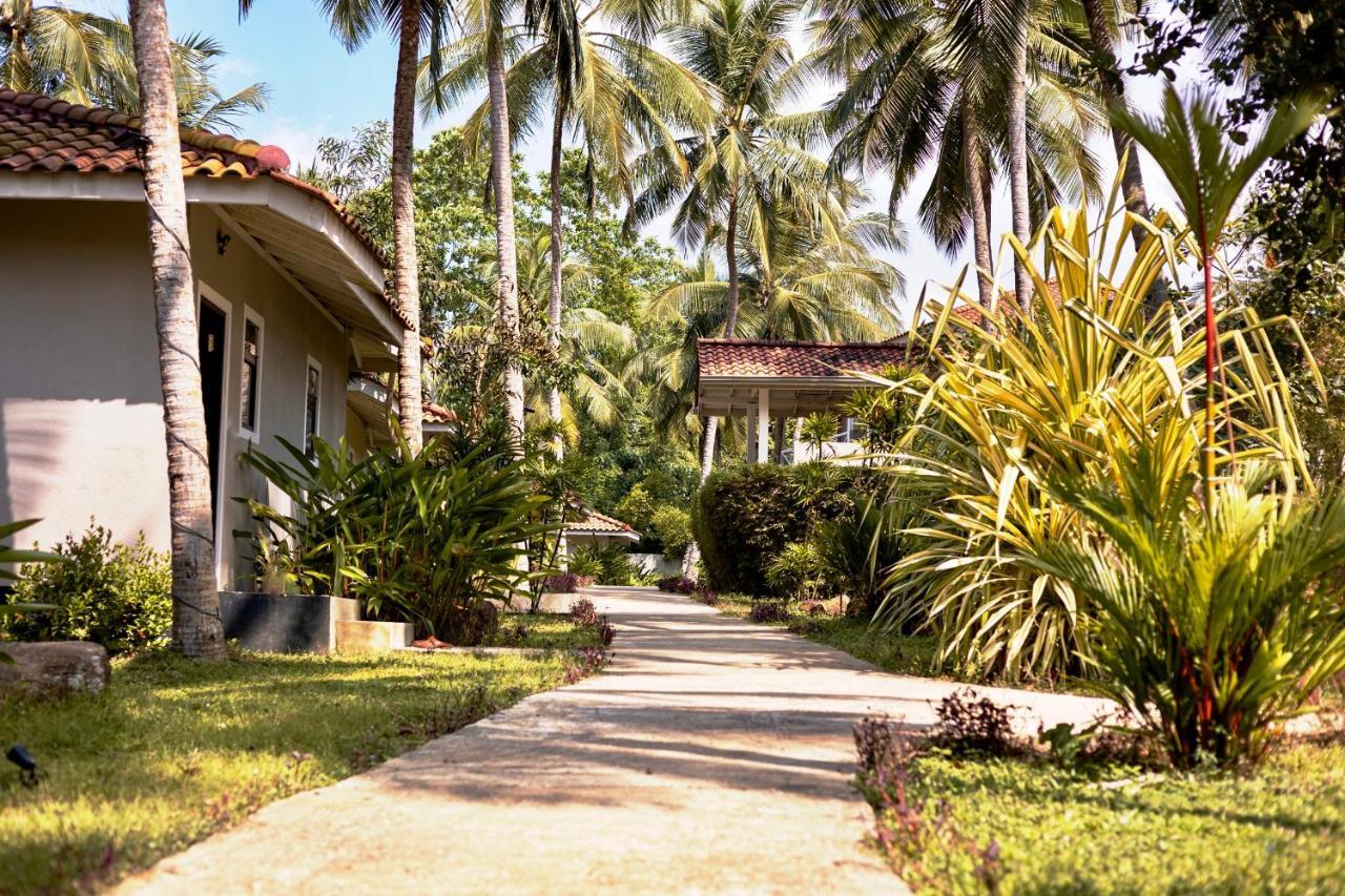 Tabula Rasa Resort & Spa Habaraduwa Central エクステリア 写真